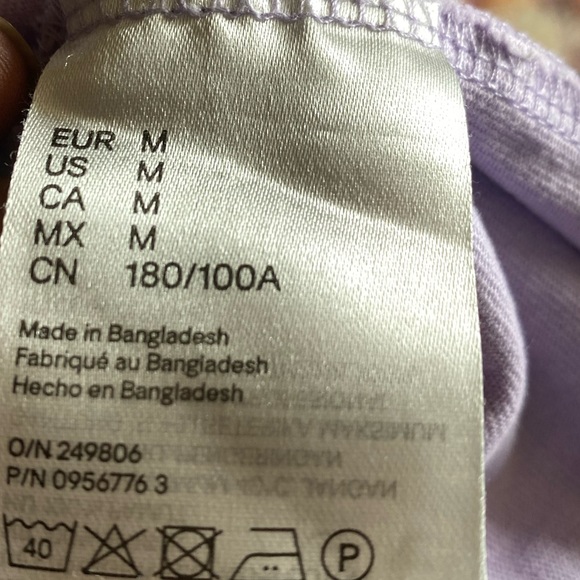 H&M Men’s Lilac/Lavender Oversized Cotton Crewneck Shirt; Size: Men’s Medium - Picture 3 of 3